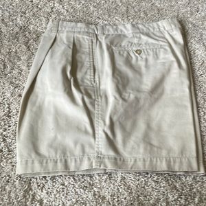 Mens Club Room Shorts size 34W in light khaki